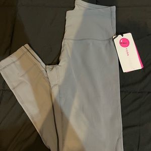 Womens leggings never worn